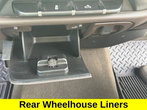 Used 2018 Chevrolet Silverado 1500 LT w/ All Star Edition AWD/4WD image 23