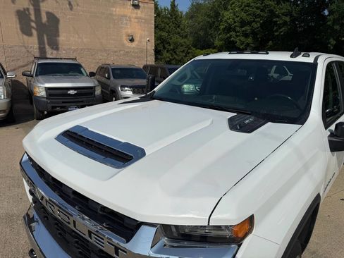 Used 2022 Chevrolet Silverado 3500 LT w/ Convenience Package image 51