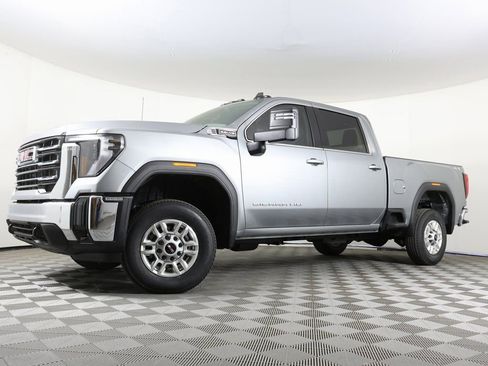 New 2026 GMC Sierra 2500 SLE w/ SLE Value Package; image 1