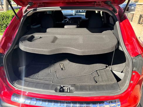 Used 2018 Nissan Rogue Sport SV image 14