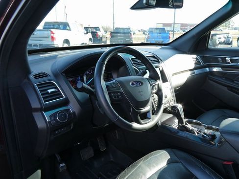 Used 2018 Ford Explorer Limited w/ Equipment Group 301A image 26