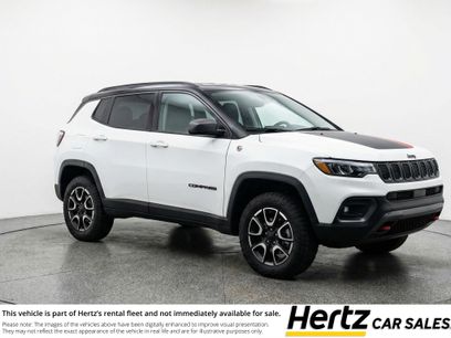 Used 2025 Jeep Compass Trailhawk