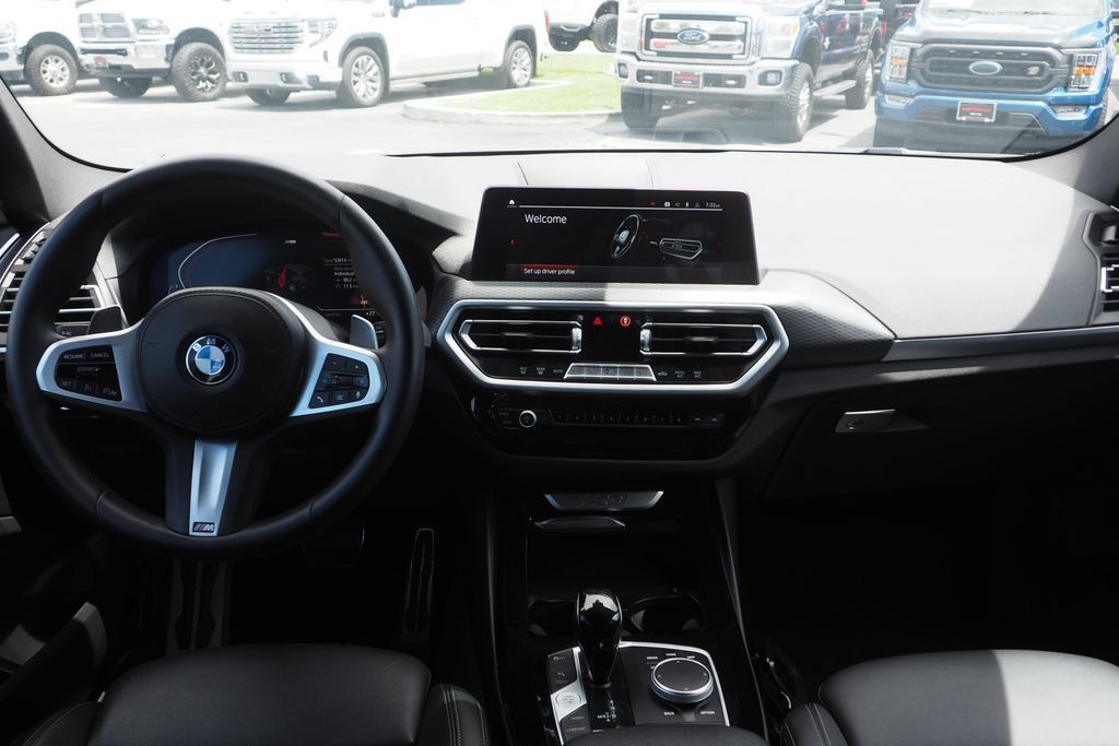 Used 2023 BMW X3 sDrive30i w/ M Sport Package RWD image 17