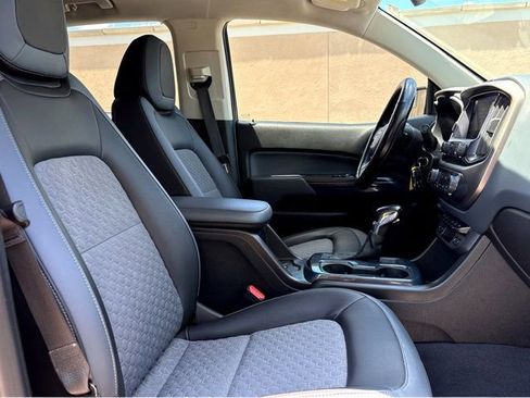 Used 2022 Chevrolet Colorado Z71 RWD image 27