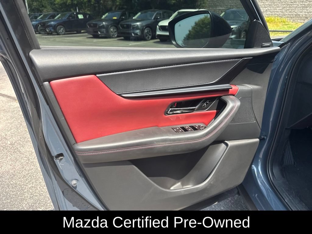 Certified 2025 MAZDA CX-70 Plug-In Hybrid w/ Premium Plus AWD/4WD image 24