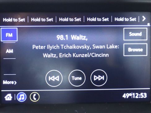 Used 2020 Chevrolet Silverado 1500 Custom Trail Boss image 17