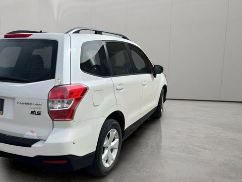 Used 2015 Subaru Forester 2.5i w/ Alloy Wheel Package image 4