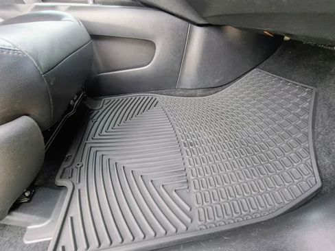 Used 2020 Nissan Pathfinder SL image 54