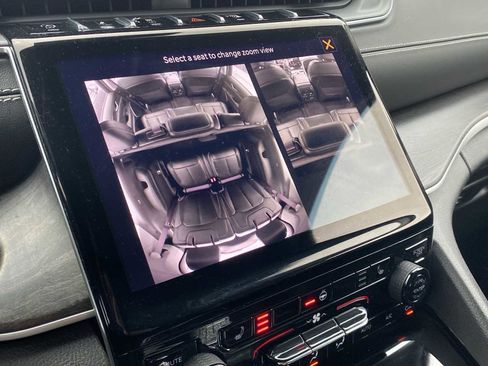 Certified 2021 Jeep Grand Cherokee L Limited image 30