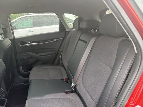 Used 2024 Kia Seltos S AWD/4WD image 9