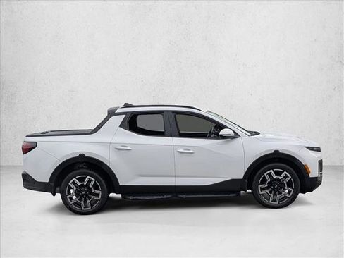 Used 2025 Hyundai Santa Cruz Limited AWD/4WD image 4