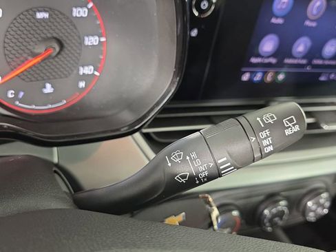 Used 2024 Chevrolet Trax RS w/ Driver Confidence Package image 32