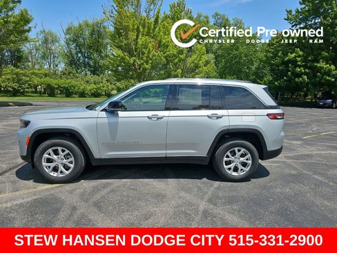 Used 2023 Jeep Grand Cherokee Limited w/ Trailer Tow Prep Group (B) AWD/4WD image 1