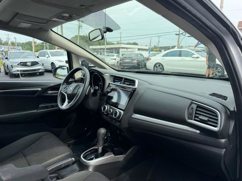 Used 2016 Honda Fit EX image 20