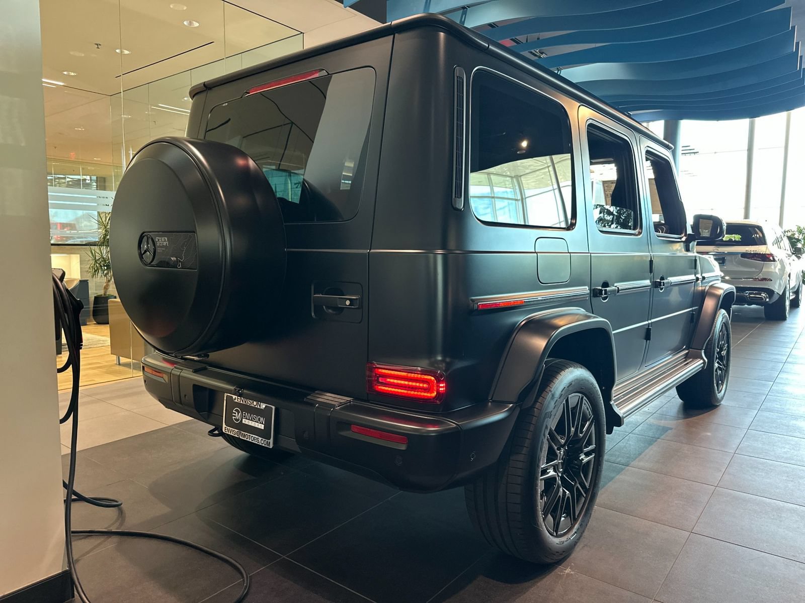 New 2027 Mercedes-Benz G 580 e image 3