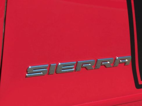 Used 2014 GMC Sierra 1500 SLE image 13