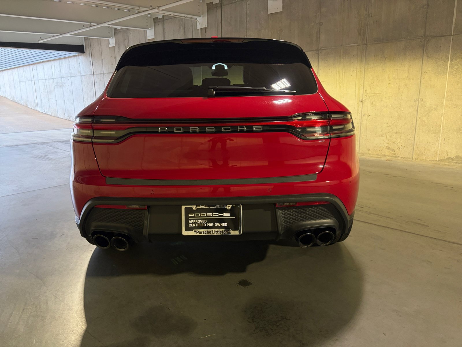 Certified 2023 Porsche Macan S AWD/4WD image 7