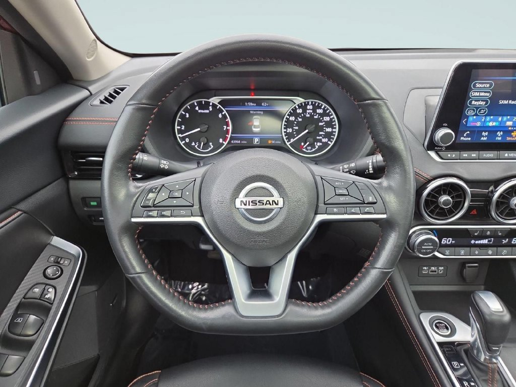 Used 2023 Nissan Sentra SR w/ SR Premium Package FWD image 18