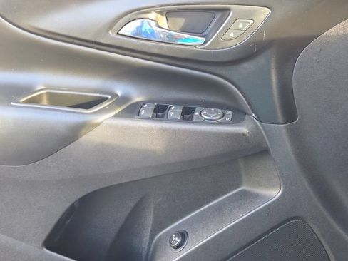 Used 2019 Chevrolet Equinox LT FWD image 26