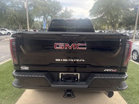 Used 2026 GMC Sierra 2500 AT4 w/ AT4 Premium Plus Package AWD/4WD image 5