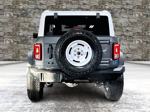 New 2025 Ford Bronco Heritage Edition image 4