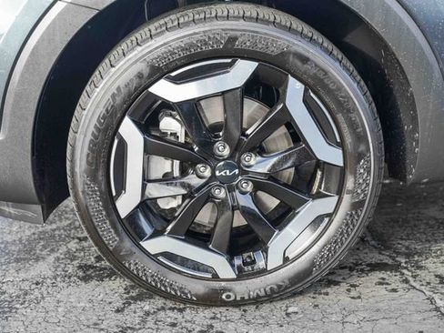 Certified 2023 Kia Telluride S w/ S Sunroof Package image 11