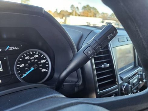 Certified 2022 Ford F250 XLT w/ XLT Premium Package image 21