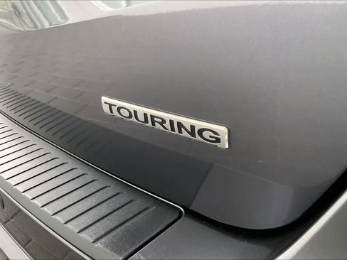 Used 2025 Honda Odyssey Touring image 10