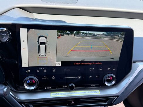 New 2026 Lexus TX 500h AWD image 19
