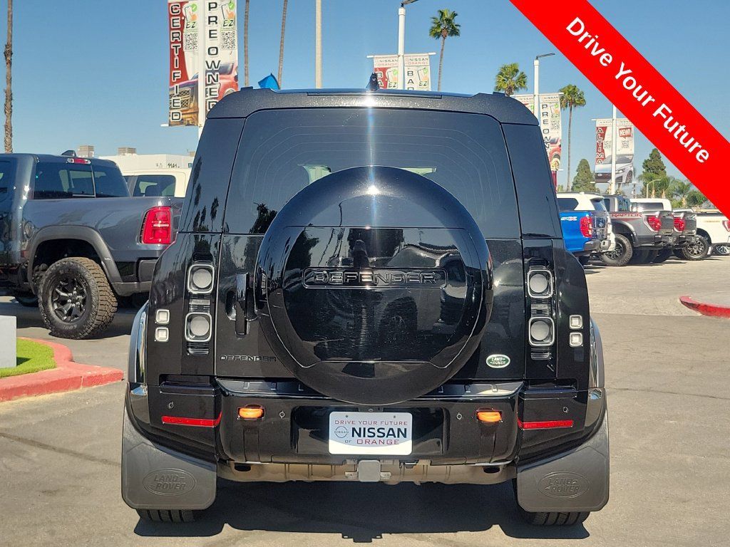 Used 2023 Land Rover Defender 110 X AWD/4WD image 34