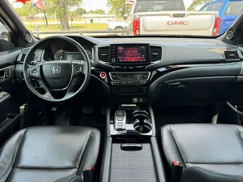 Used 2022 Honda Ridgeline Black Edition image 10