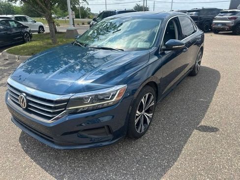Used 2021 Volkswagen Passat 2.0T SE FWD image 7