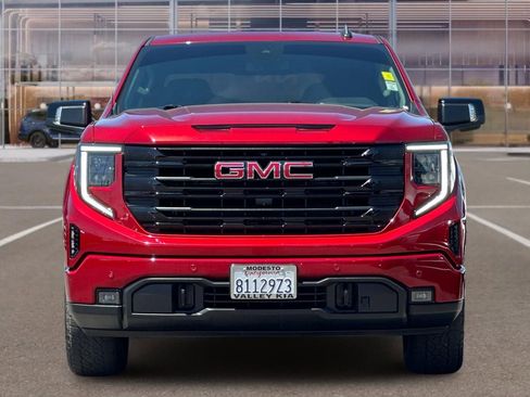 Used 2024 GMC Sierra 1500 Elevation w/ Elevation Premium Package AWD/4WD image 6