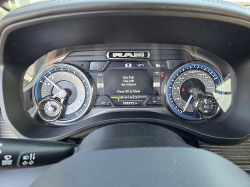 Used 2021 RAM 1500 Limited w/ Trailer Tow Group image 26