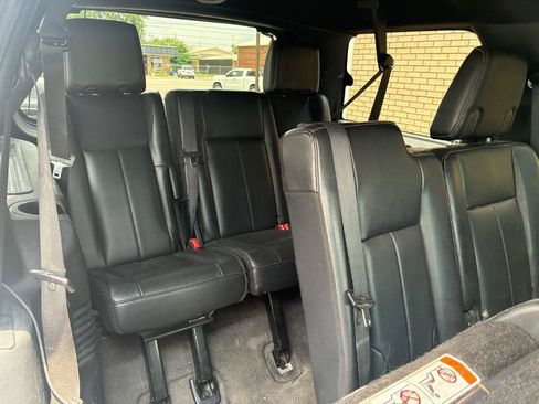 Used 2016 Ford Expedition XL AWD/4WD image 18