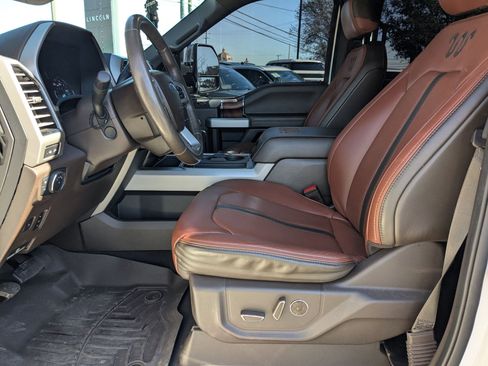 Used 2019 Ford F250 King Ranch w/ King Ranch Ultimate Package image 9