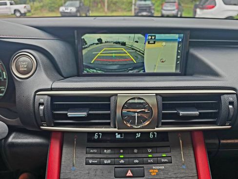 Used 2019 Lexus IS 300 RWD image 27
