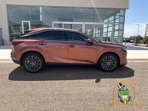 Used 2024 Lexus RX 350 FWD w/ Convenience Package image 4