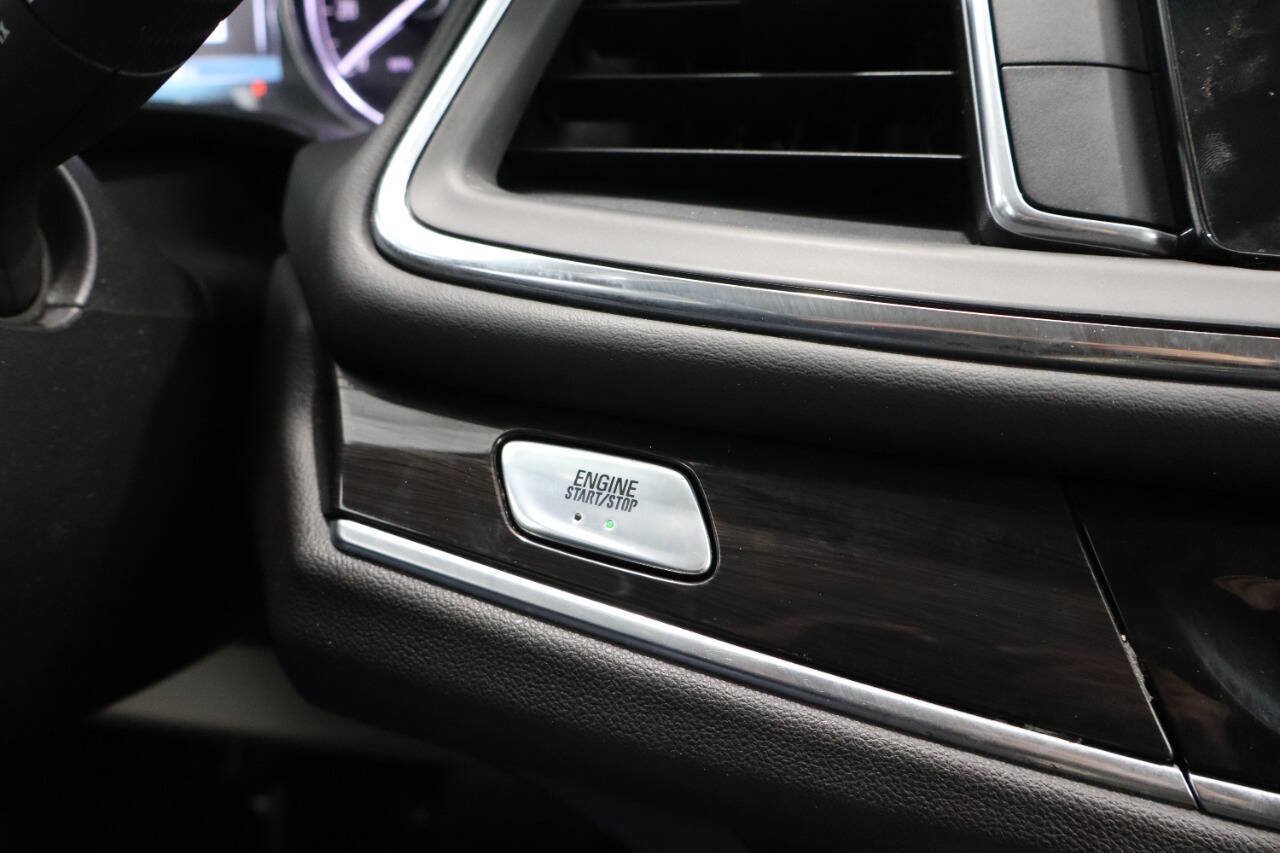 Used 2018 Buick Enclave Premium FWD image 20
