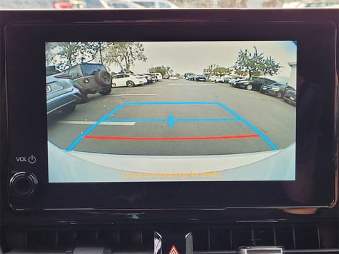 Used 2025 Toyota Corolla Hatchback image 17