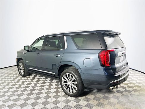 Used 2021 GMC Yukon Denali w/ Denali Premium Package image 5