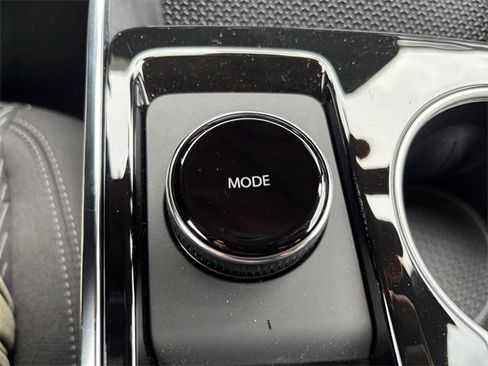 New 2026 Chevrolet Equinox LT image 23