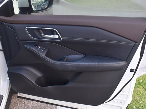 Used 2023 Nissan Rogue Platinum w/ Platinum Premium Package AWD/4WD image 68