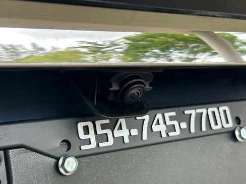 Used 2022 Mercedes-Benz GLS 450 4MATIC image 19