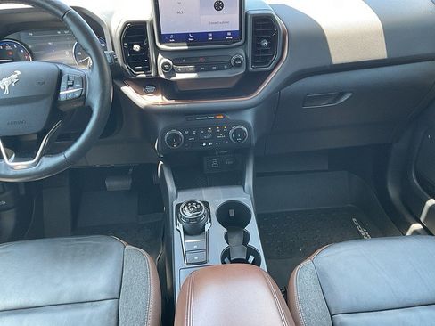 Used 2023 Ford Bronco Sport Outer Banks AWD/4WD image 8