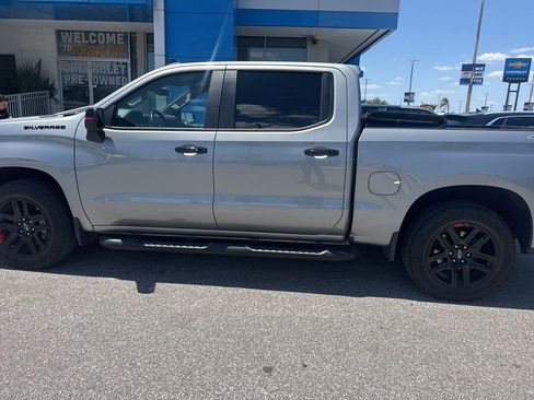 Used 2023 Chevrolet Silverado 1500 RST w/ Redline Edition AWD/4WD image 5