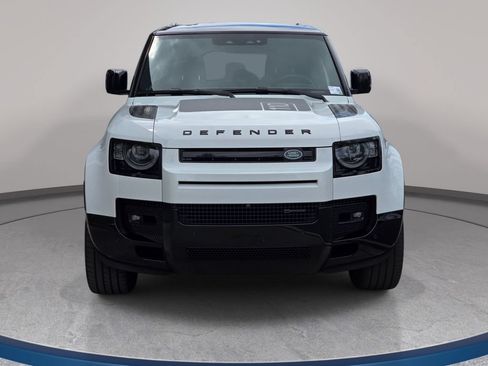 Used 2023 Land Rover Defender 110 X-Dynamic SE AWD/4WD image 2