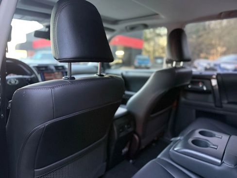 Used 2021 Toyota 4Runner Venture w/ Moonroof Package image 16