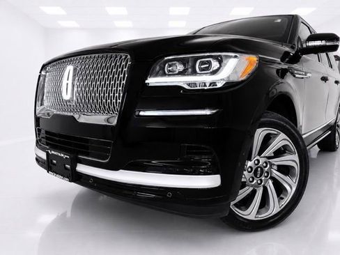 Used 2022 Lincoln Navigator L Reserve AWD/4WD image 9