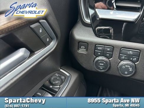 Used 2022 Chevrolet Silverado 1500 LT image 22